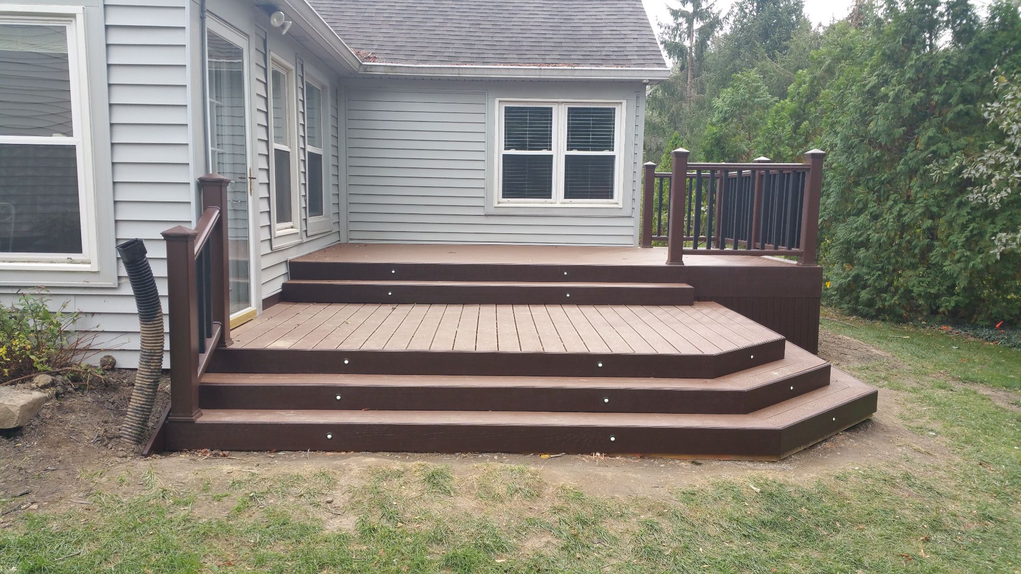 Grey House Deck - Miles All Purpose Contracting